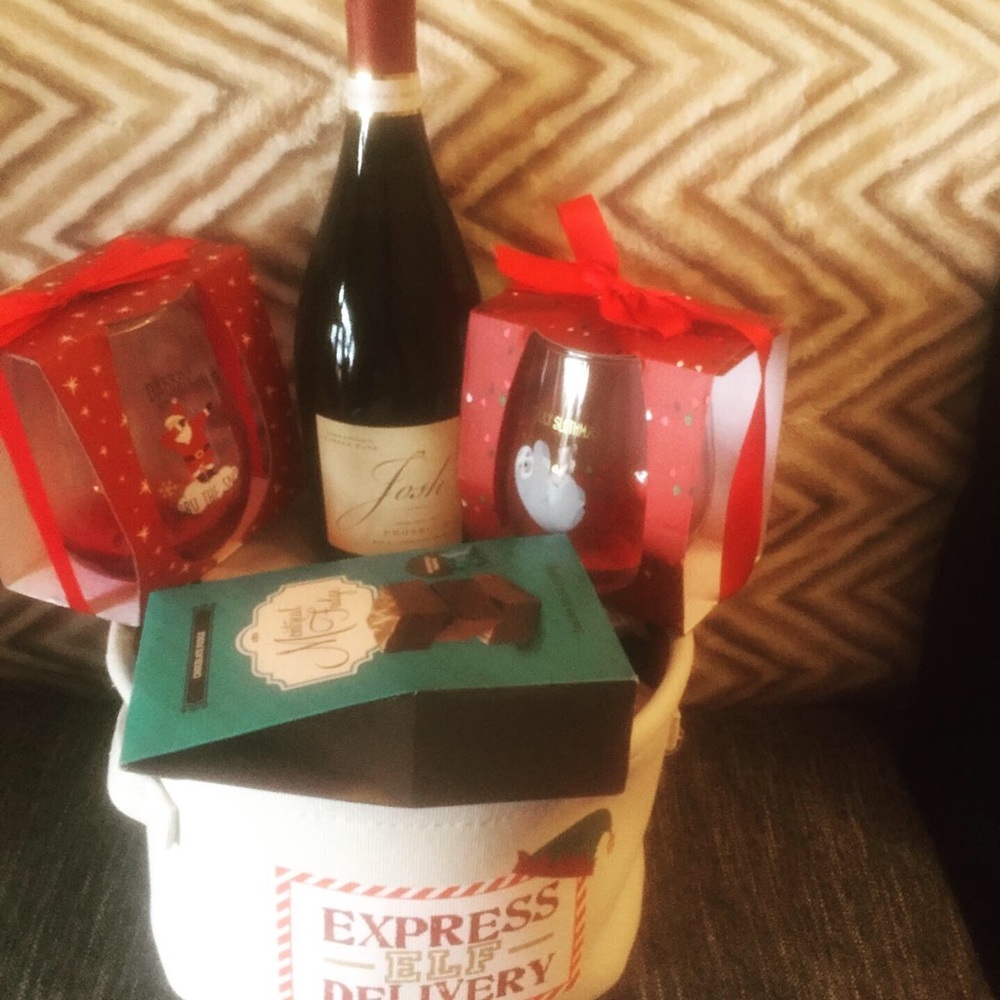 Holidays Box - Picture 2 of 2